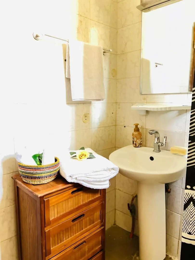 Chez Tibs Apartman Dakar Szenegál